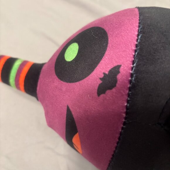 Narwhal Skeleton Plush Narwhal - Picture 3 of 9